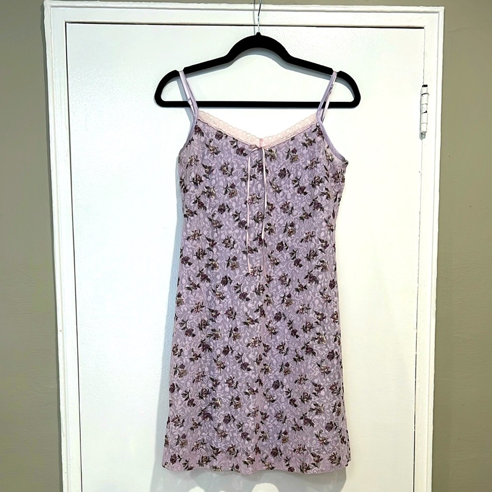 VINTAGE 90s Lavender Floral Babydoll Lace Mini Dress/ Woman/ Size 4